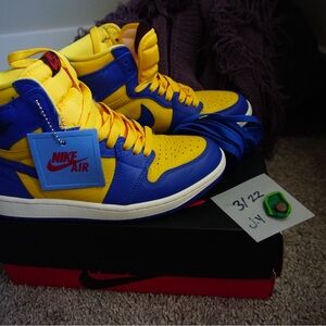 Nike Air Jordan 1 High Reverse Laney